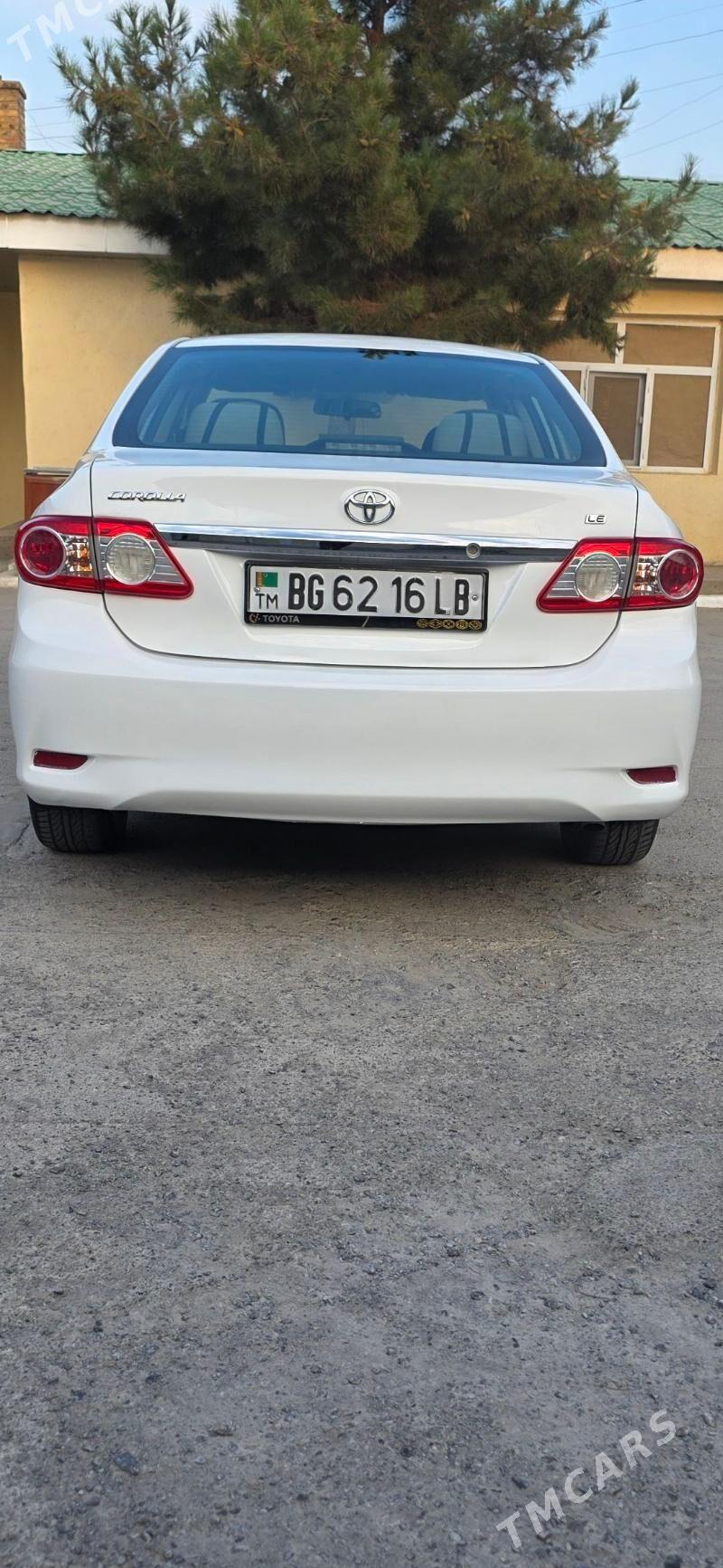 Toyota Corolla 2013 - 178 000 TMT - Сакар - img 8