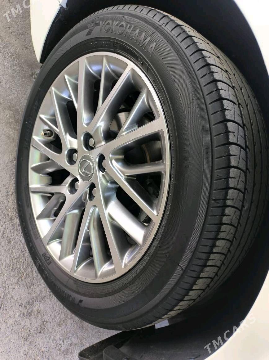 Lexus ES 350 2018 - 350 000 TMT - Анев - img 1