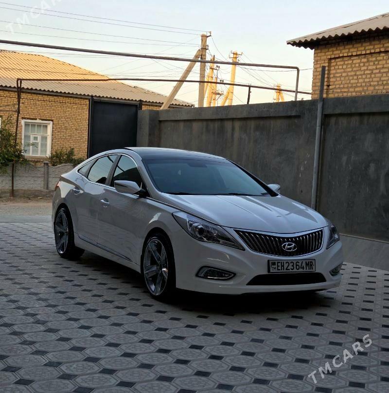 Hyundai Azera 2013 - 220 000 TMT - Мары - img 2
