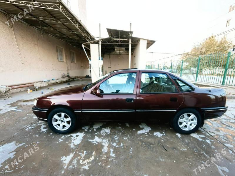 Opel Vectra 1992 - 34 000 TMT - Baýramaly - img 1