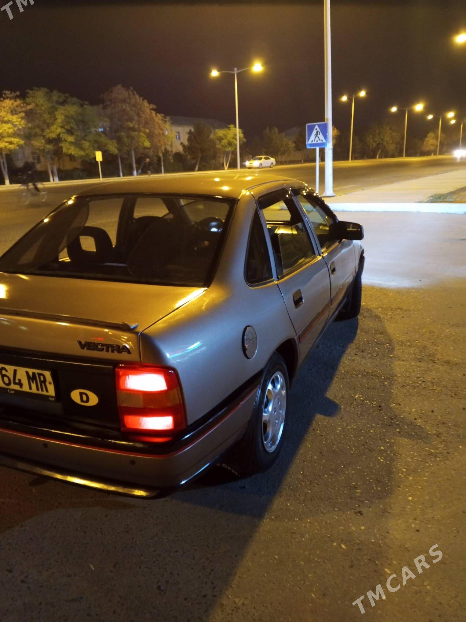 Opel Vectra 1990 - 35 000 TMT - Baýramaly - img 4