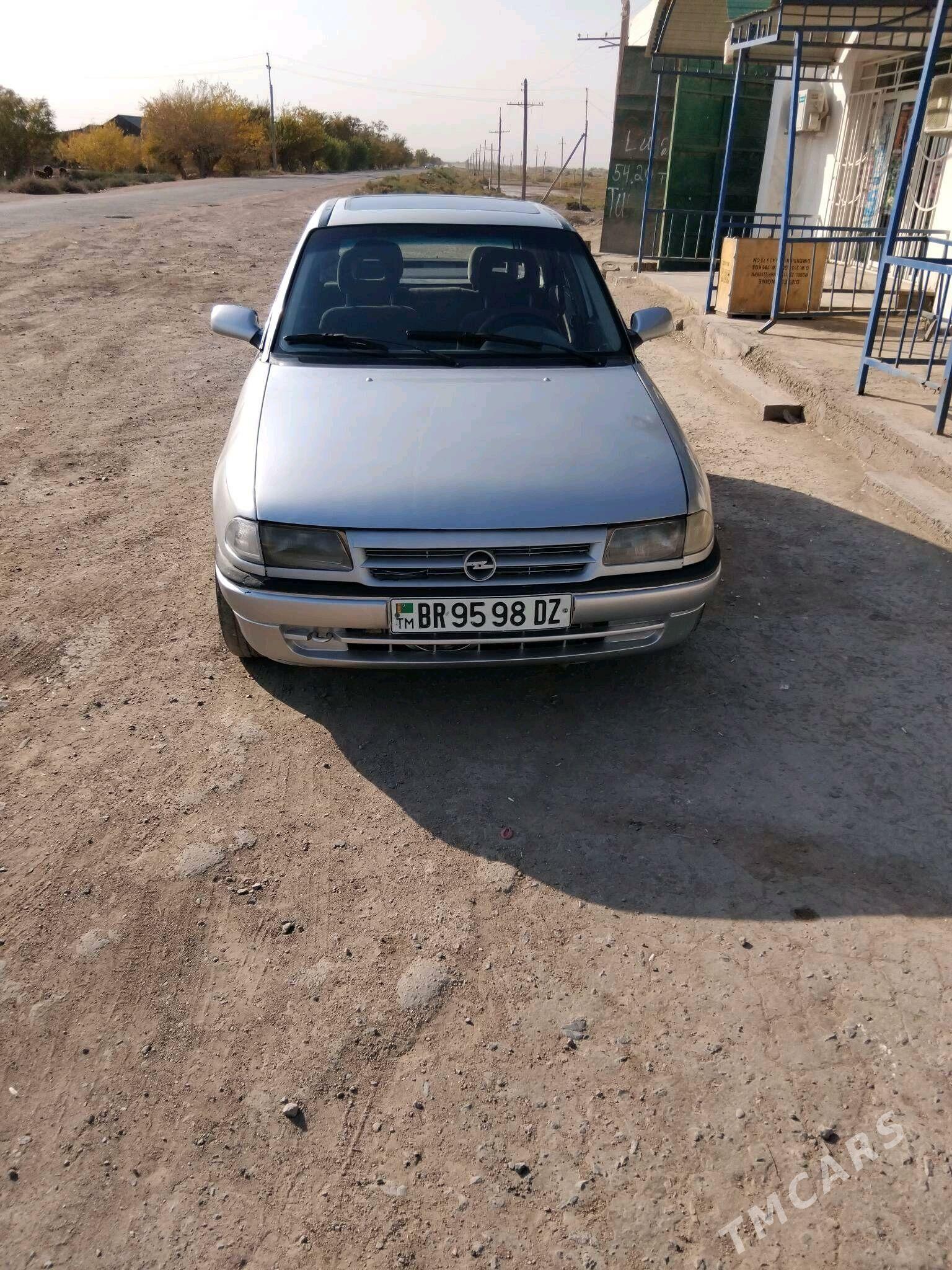 Opel Astra 1993 - 40 000 TMT - Акдепе - img 1