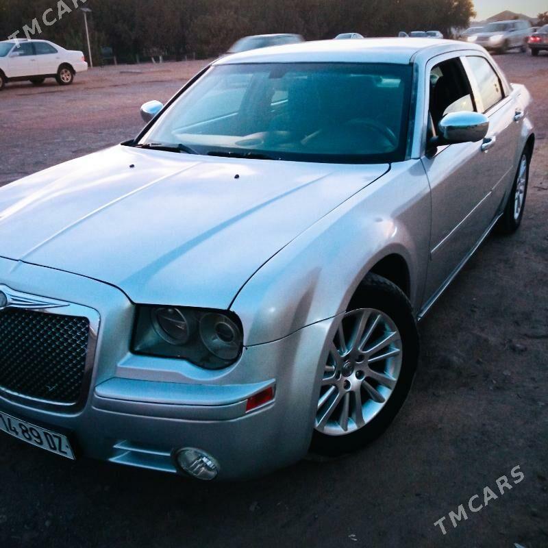 Chrysler 300C 2007 - 100 000 TMT - Gurbansoltan Eje - img 3