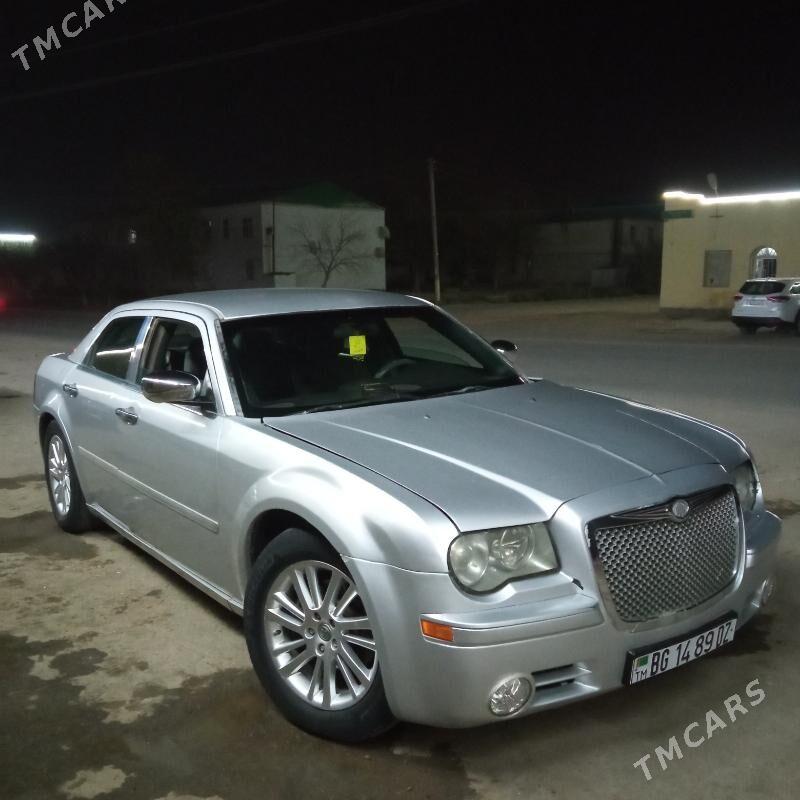 Chrysler 300C 2007 - 100 000 TMT - Gurbansoltan Eje - img 1