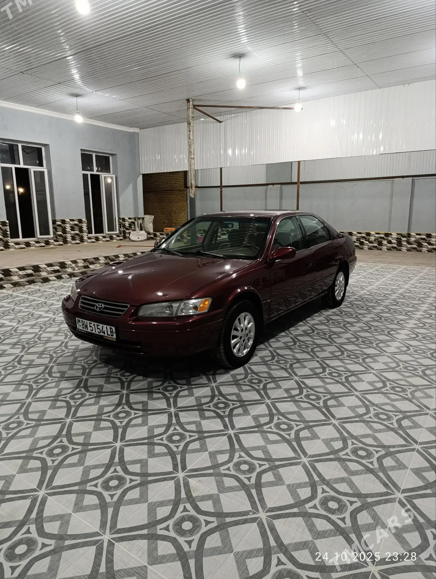 Toyota Camry 1999 - 140 000 TMT - Дянев - img 4