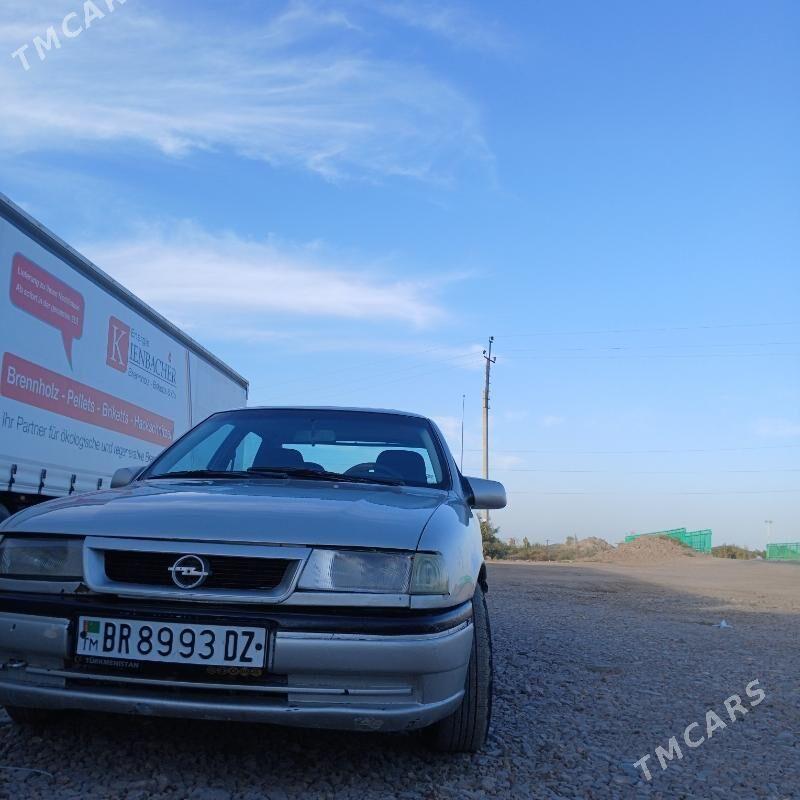 Opel Vectra 1993 - 40 000 TMT - Шабатский этрап - img 2