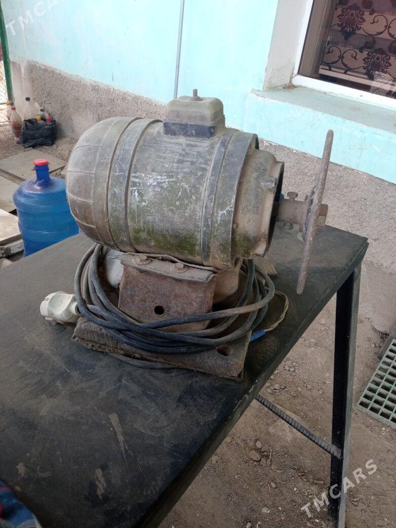 точильный станок - Туркменбаши - img 1