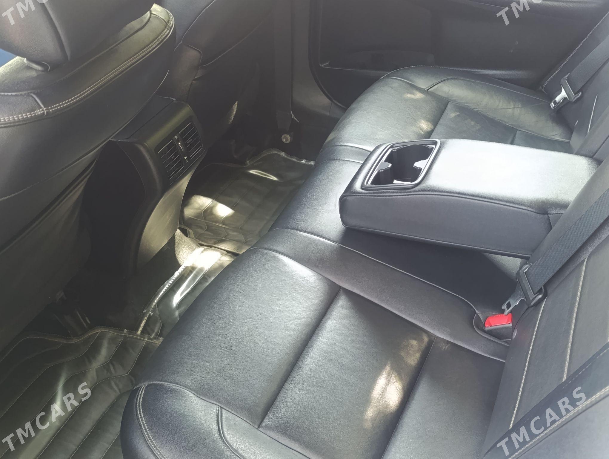 Toyota Camry 2017 - 285 000 TMT - Ашхабад - img 6