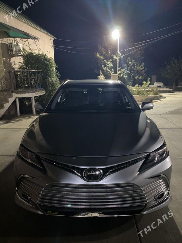 Toyota Camry 2022 - 305 000 TMT - Туркменбаши - img 2