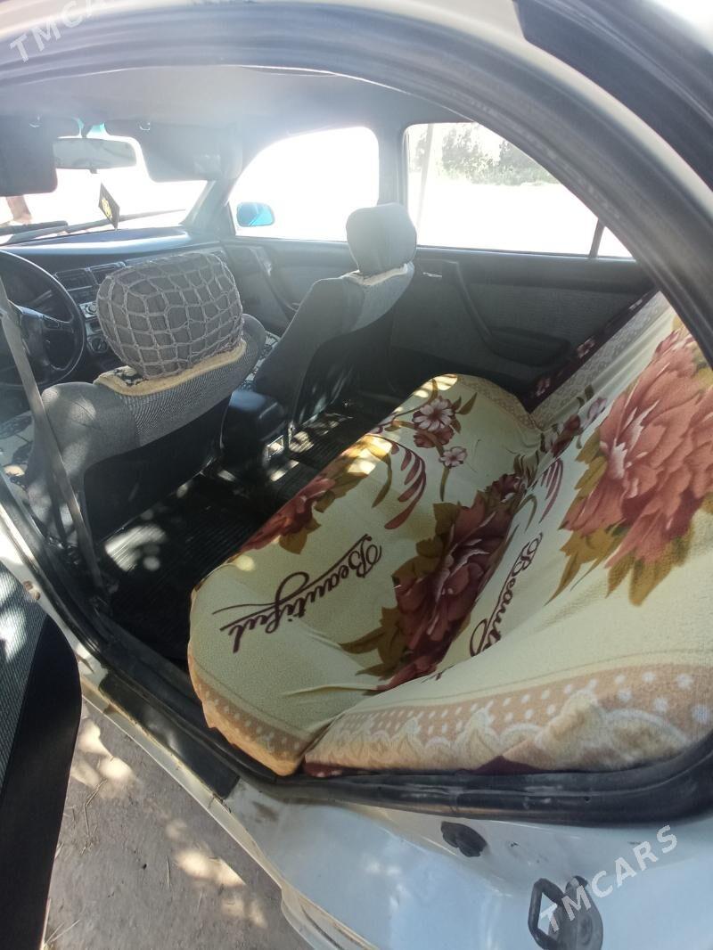 Toyota Carina 1994 - 75 000 TMT - Дашогуз - img 4