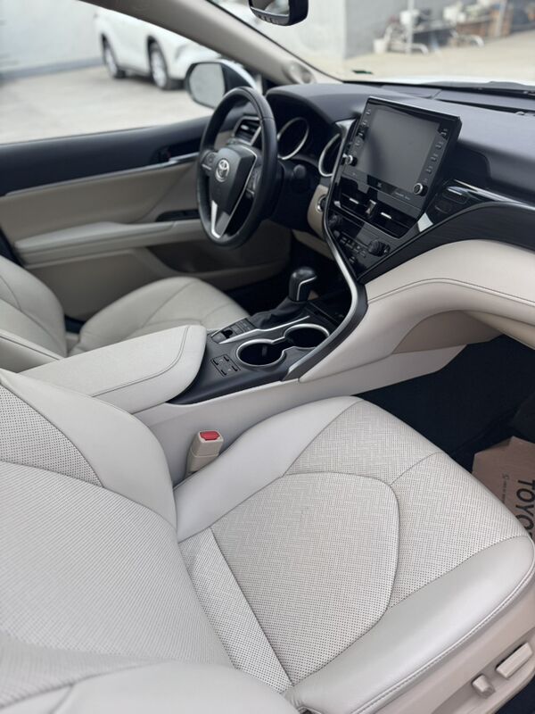 Toyota Camry 2023 - 439 000 TMT - Aşgabat - img 1