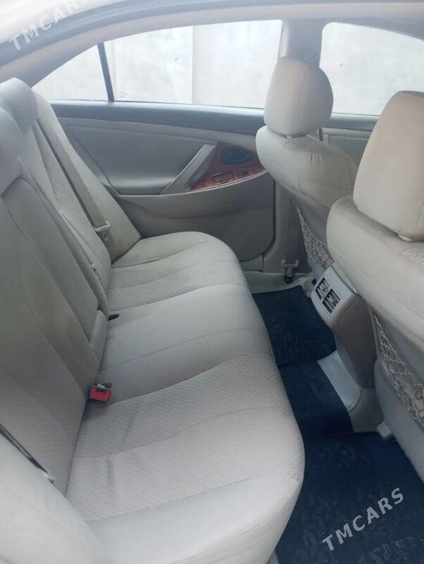 Toyota Camry 2009 - 146 000 TMT - Дянев - img 3