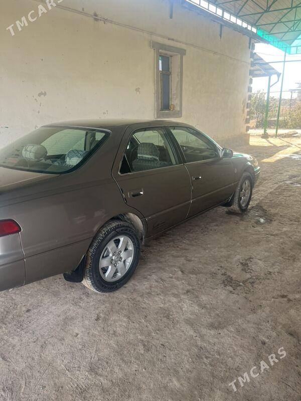 Toyota Camry 1999 - 120 000 TMT - Şabat etr. - img 1