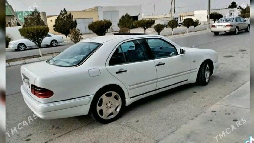 Mercedes-Benz E320 1999 - 130 000 TMT - Ашхабад - img 6
