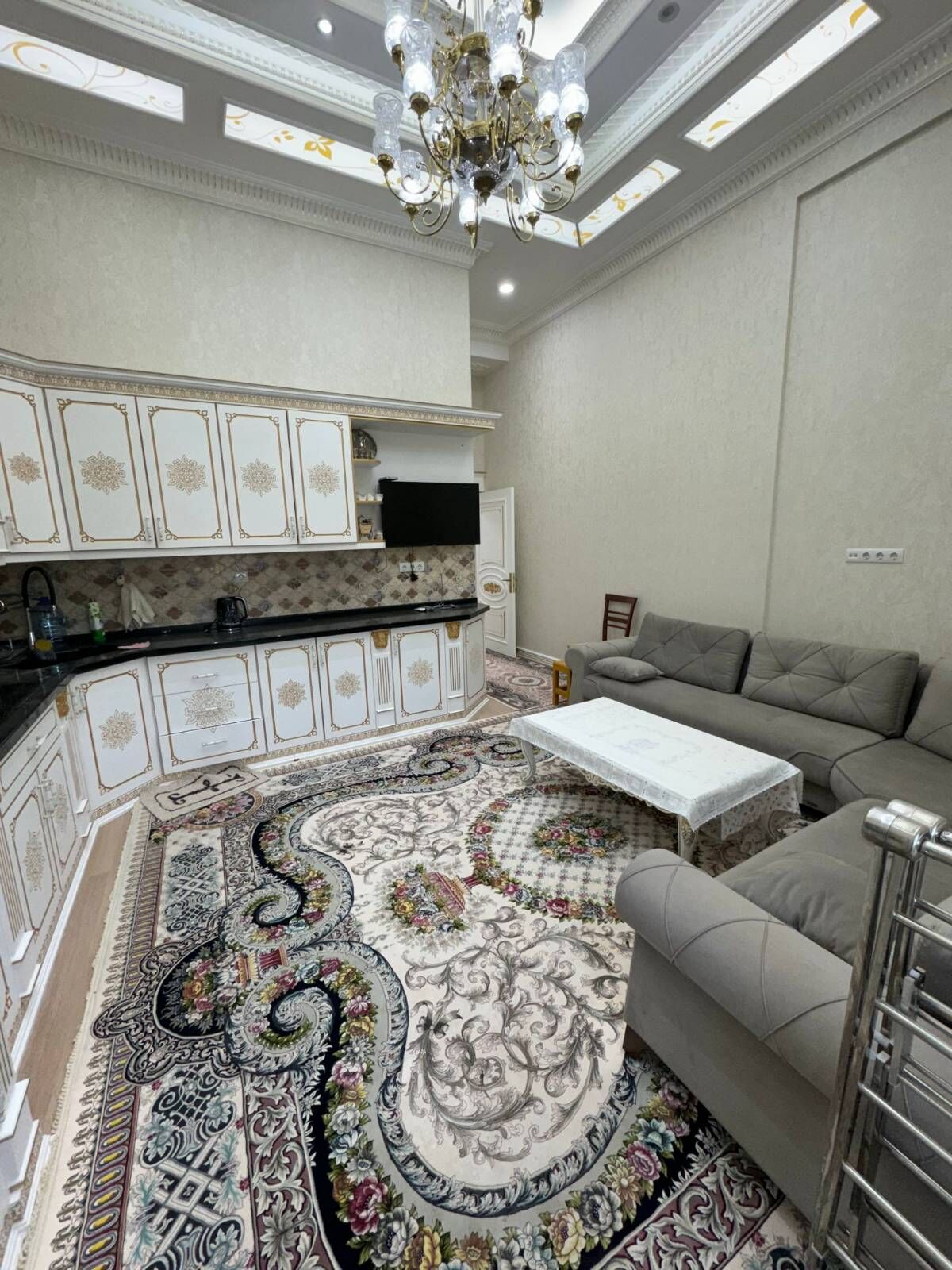 Arenda Padwoyski️ elitka️ - Podwoýski köç. (Bitarap Türkmenistan şaýoly) - img 1