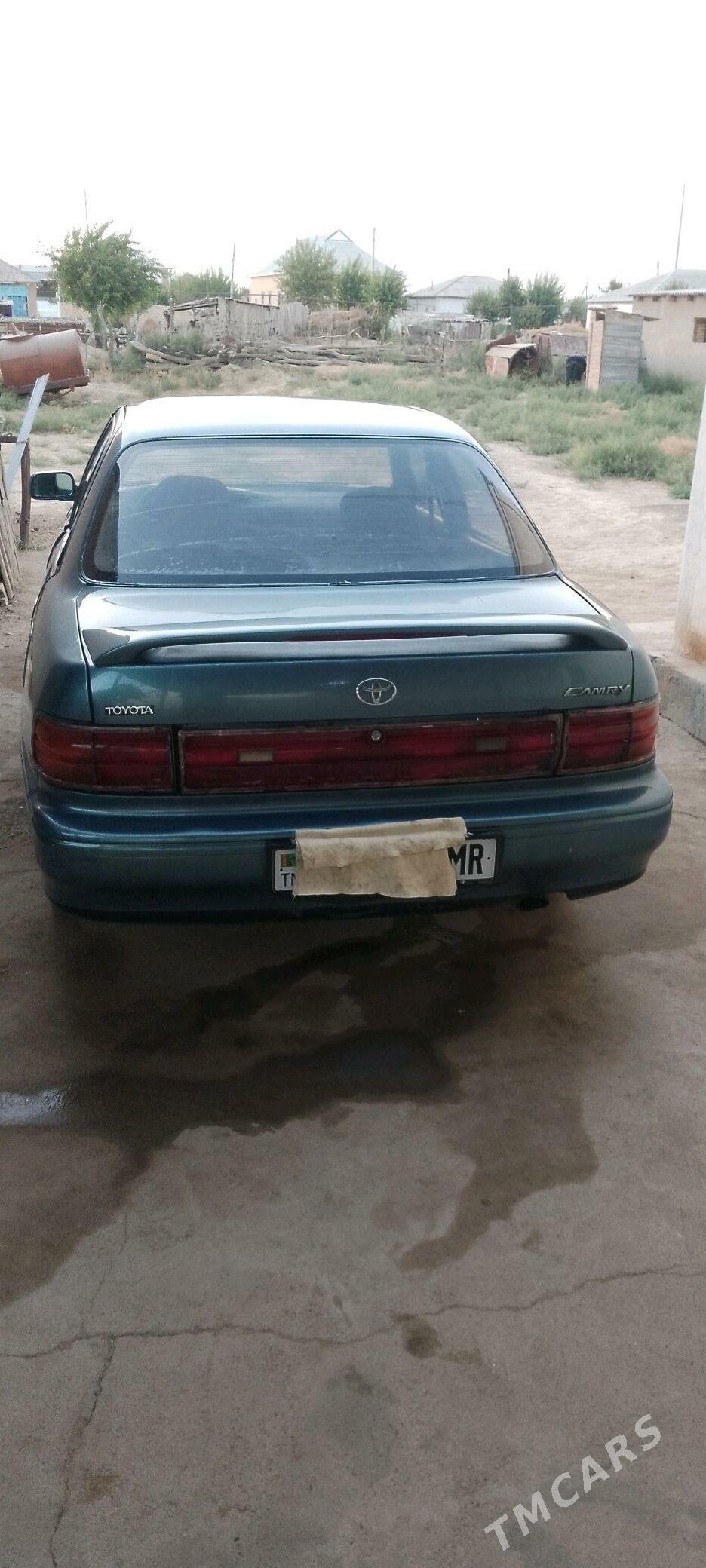 Toyota Camry 1992 - 53 000 TMT - Тагтабазар - img 4