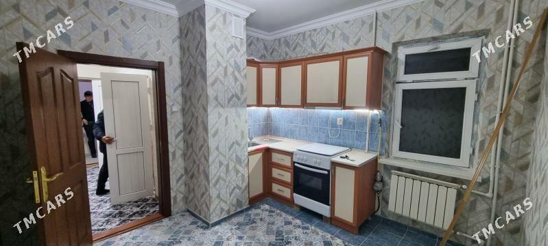 Jay - Parahat 7 - img 4