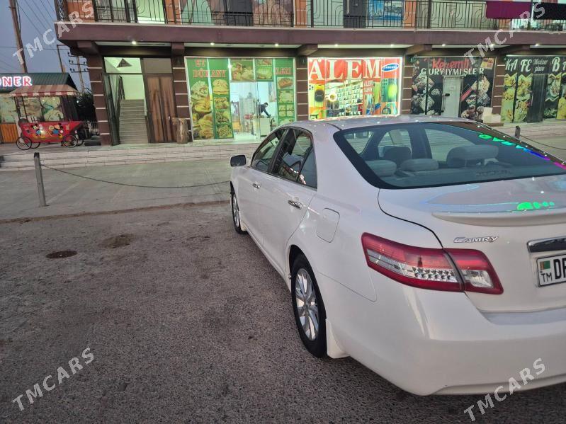Toyota Camry 2010 - 165 000 TMT - Baýramaly - img 7