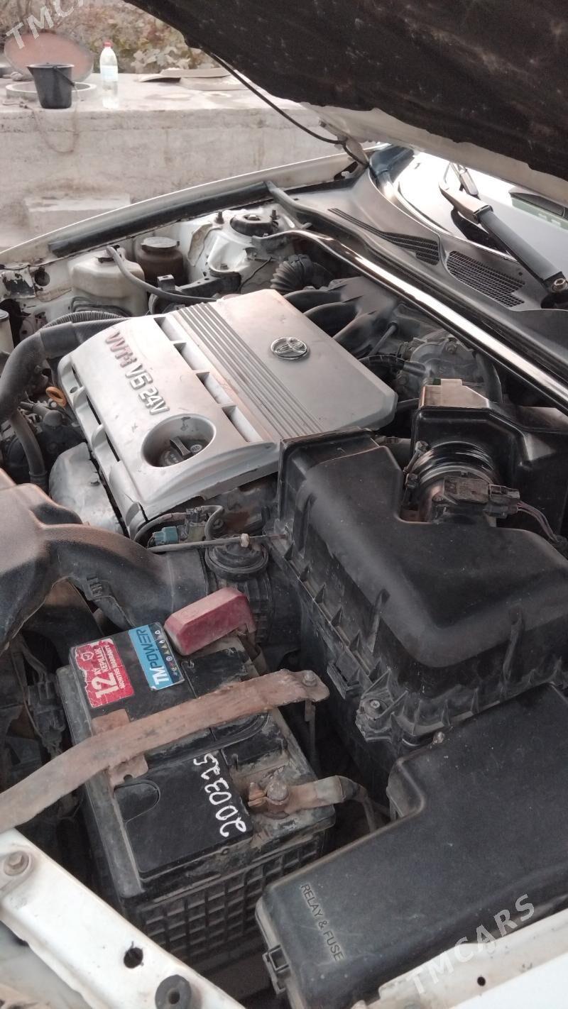 Toyota Camry 2004 - 180 000 TMT - Babadaýhan - img 7