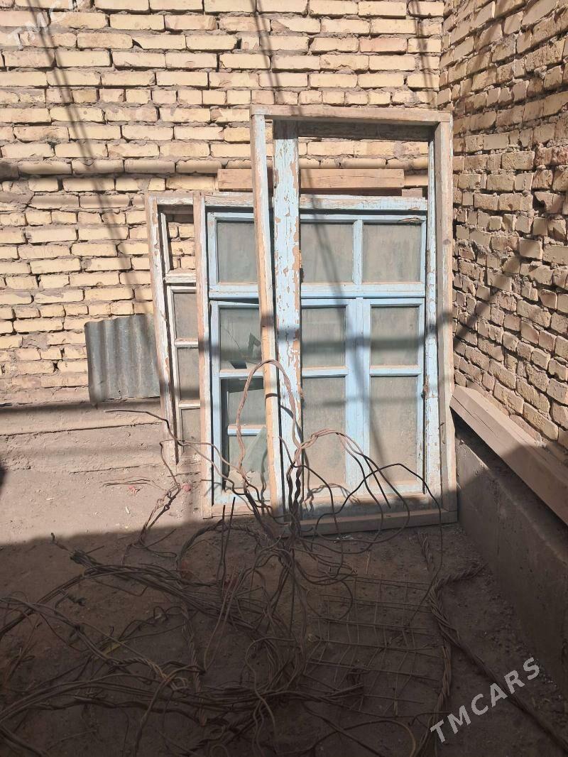 Tahta aýna - Туркменабат - img 2