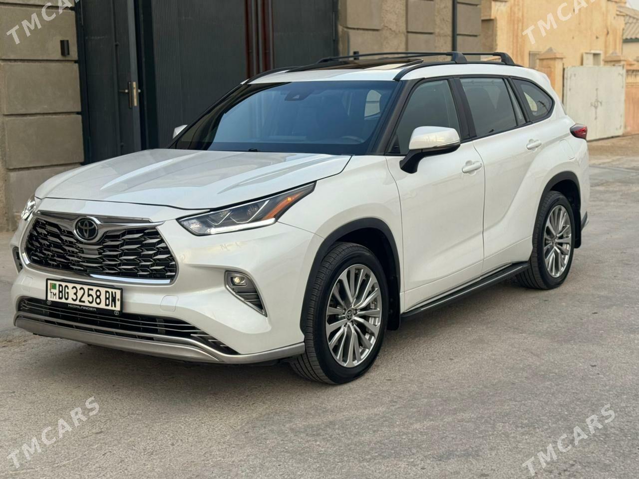 Toyota Highlander 2022 - 545 000 TMT - Balkanabat - img 1