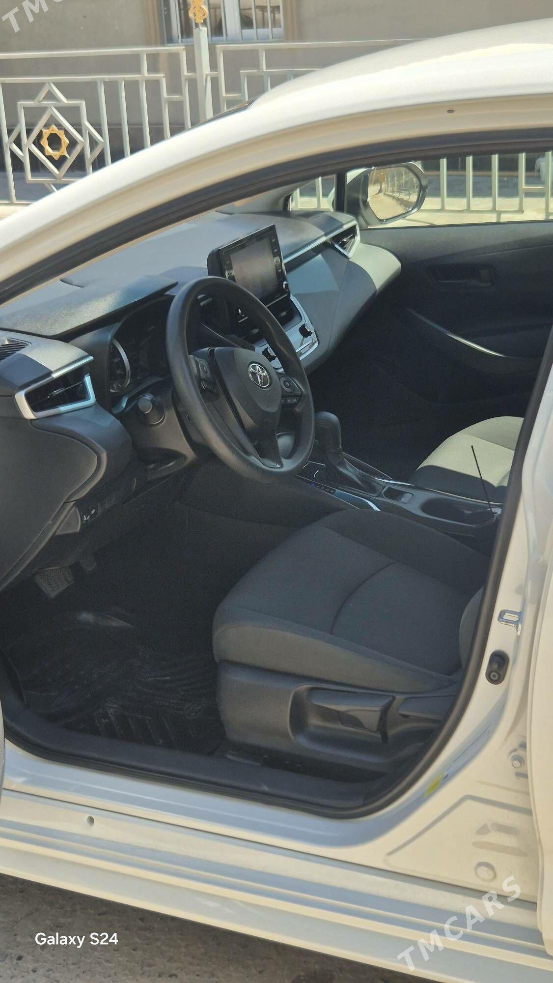 Toyota Corolla 2022 - 215 000 TMT - Теджен - img 1