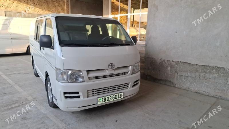 Toyota Hiace 2006 - 230 000 TMT - Туркменабат - img 1