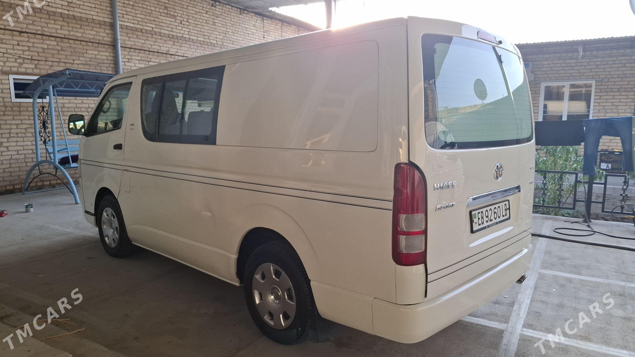 Toyota Hiace 2006 - 230 000 TMT - Туркменабат - img 5