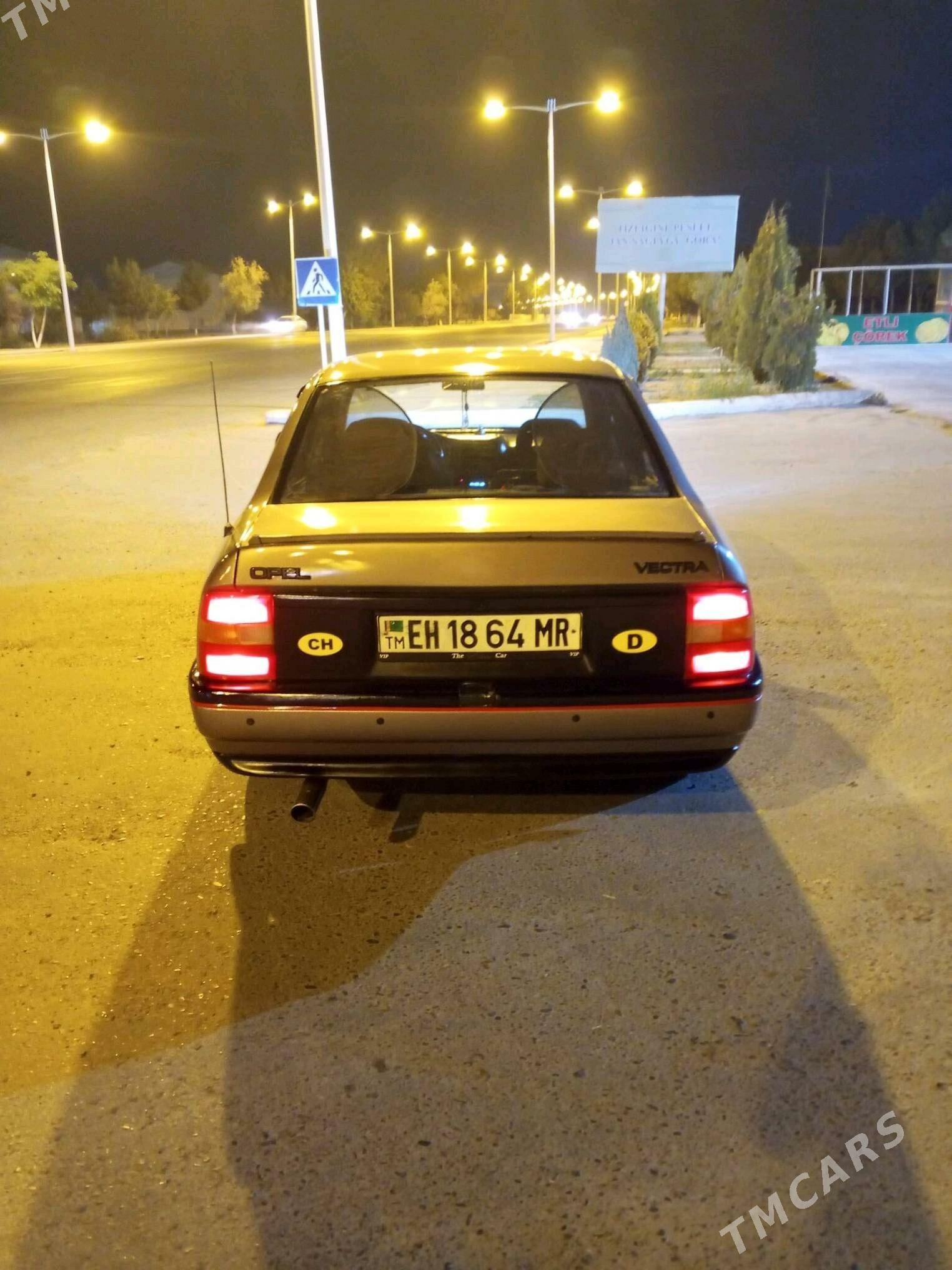 Opel Vectra 1990 - 35 000 TMT - Байрамали - img 2