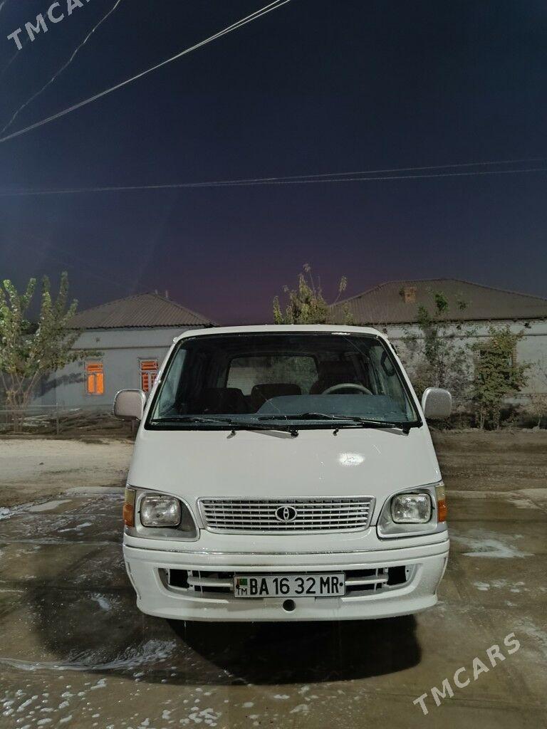 Toyota Hiace 2000 - 110 000 TMT - Мары - img 4