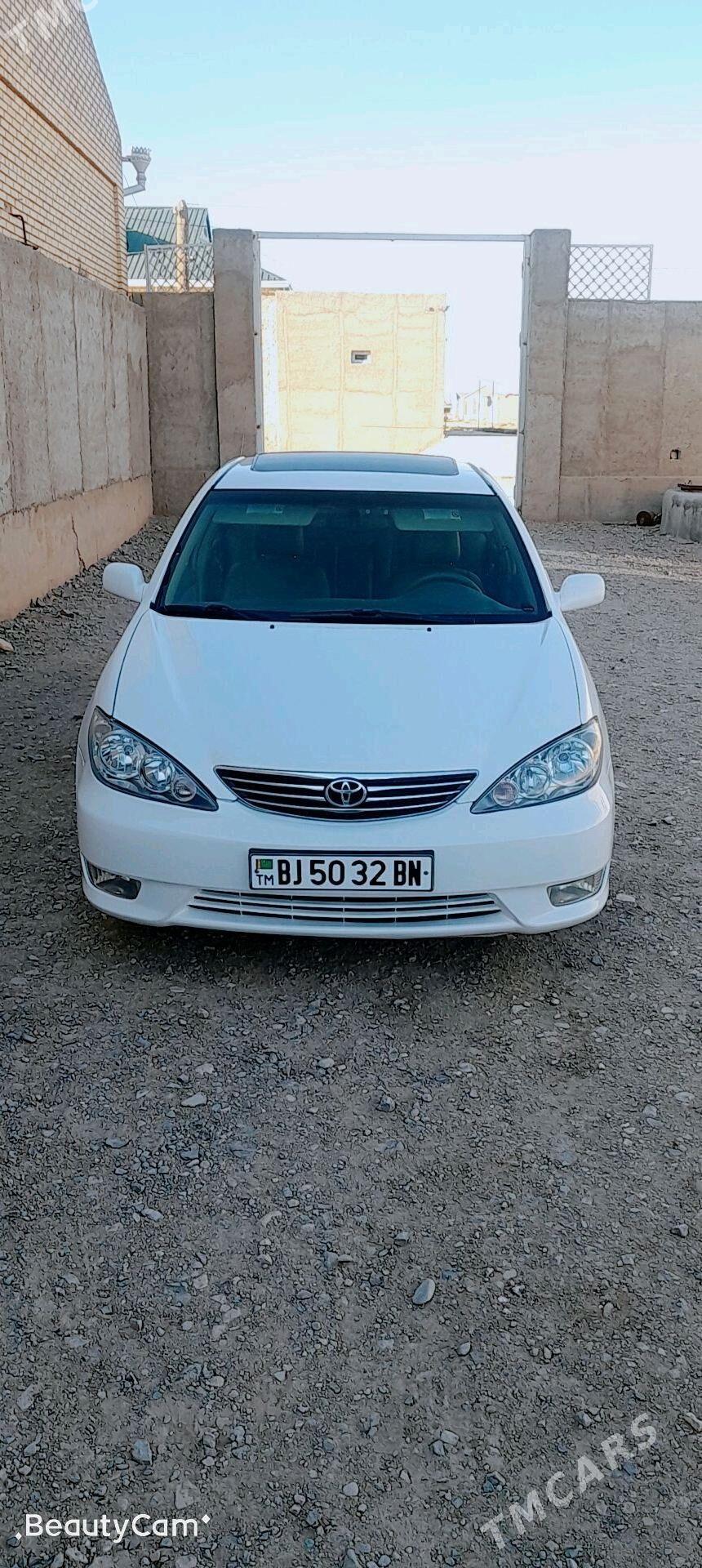 Toyota Camry 2003 - 158 000 TMT - Гызыларбат - img 1