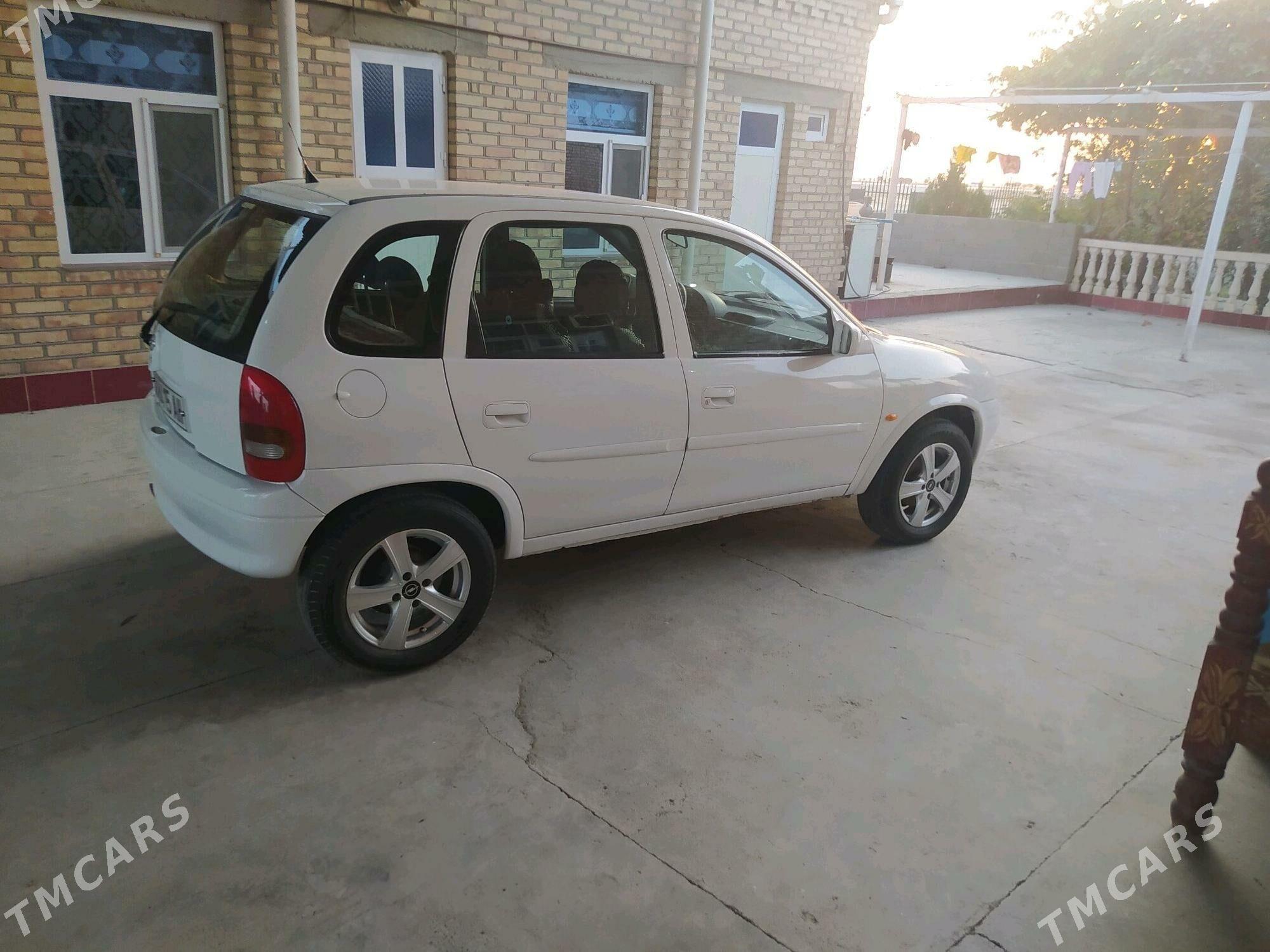 Opel Vita 1998 - 33 000 TMT - Bäherden - img 1