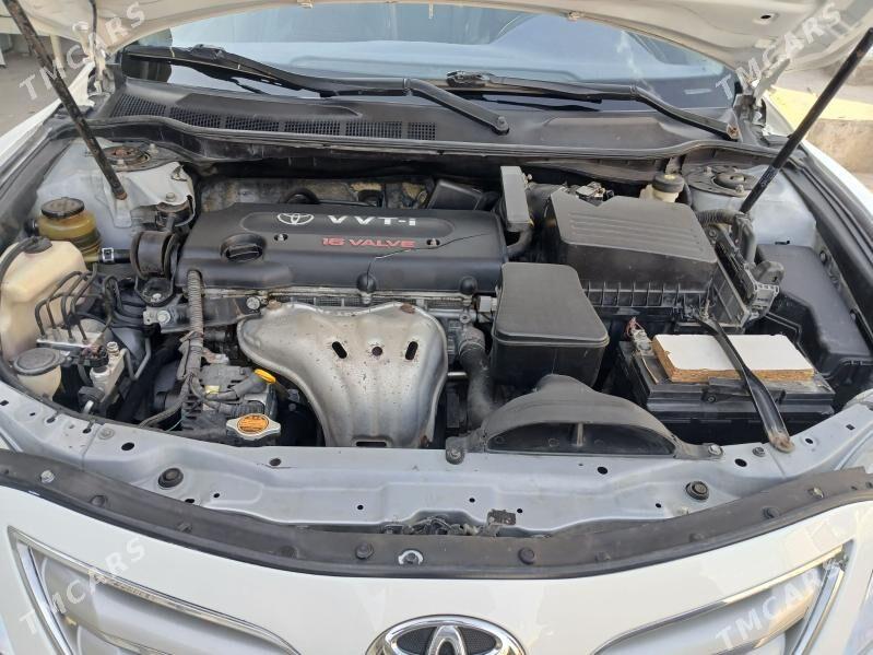 Toyota Camry 2010 - 175 000 TMT - Gyzylarbat - img 8