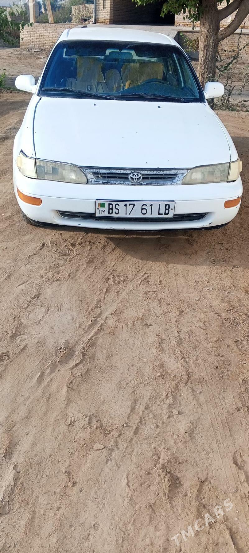 Toyota Corolla 1995 - 46 000 TMT - Керки - img 1