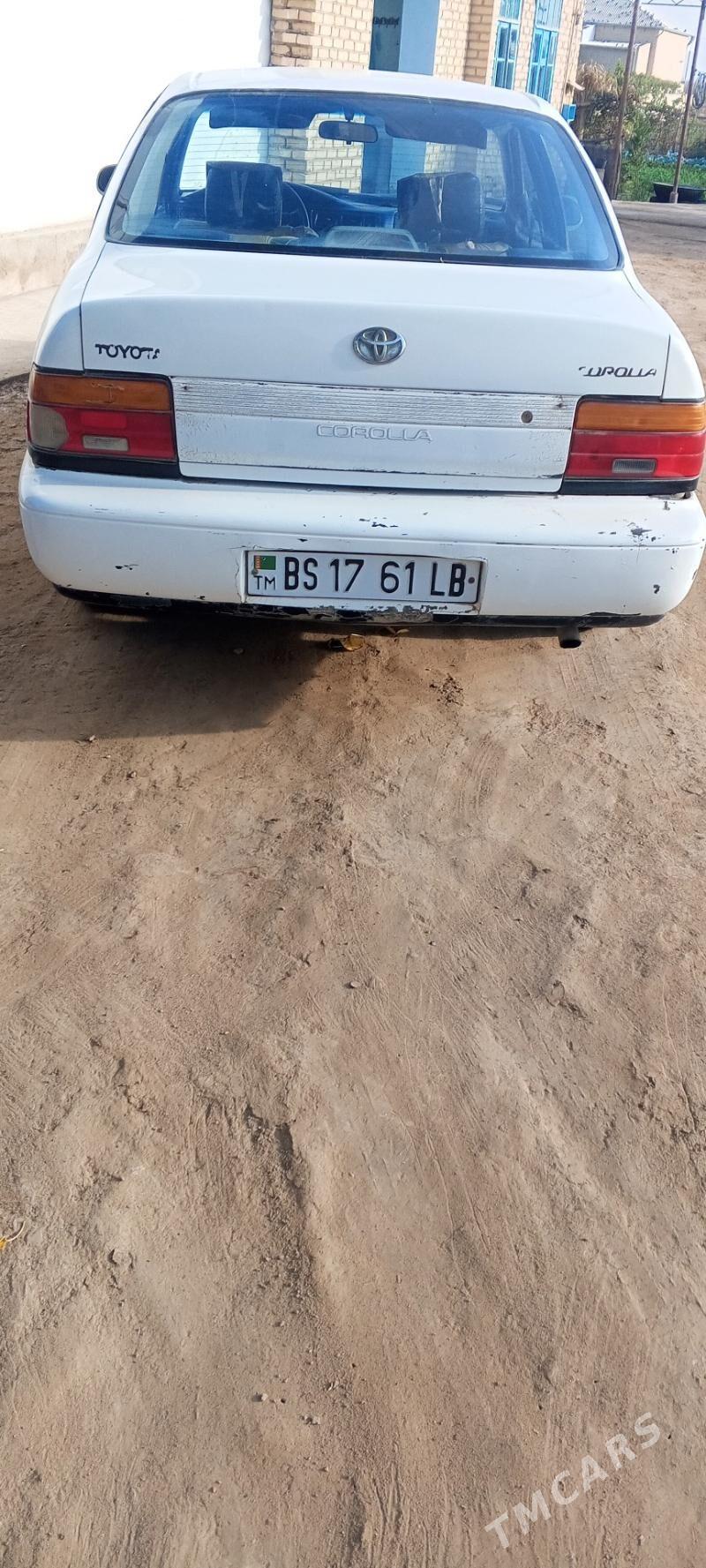 Toyota Corolla 1995 - 46 000 TMT - Керки - img 2