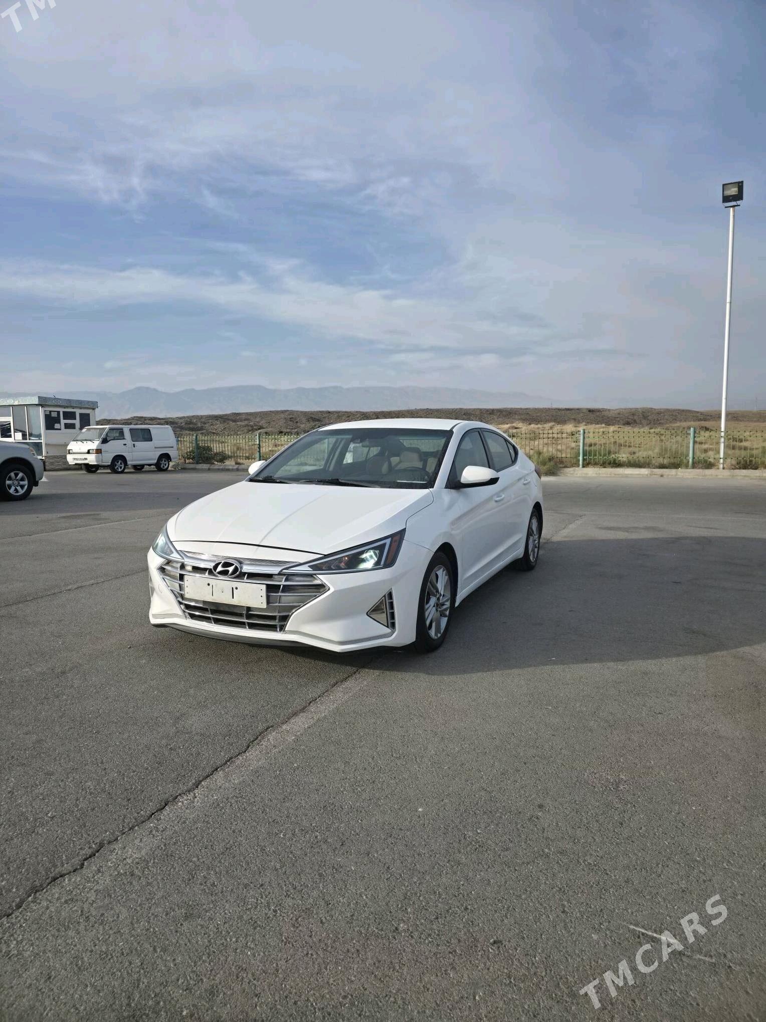 Hyundai Elantra 2020 - 180 000 TMT - "Алтын Асыр" Гундогар базары ( Толкучка) - img 4