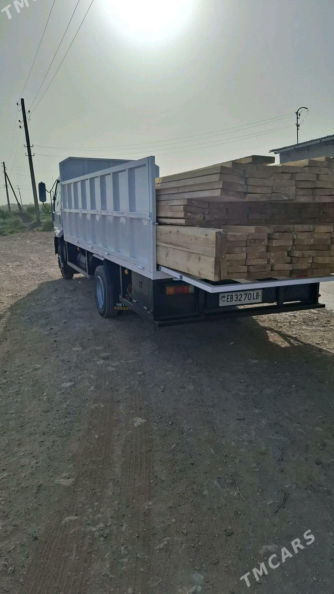 Mitsubishi Fuso 2003 - 250 000 TMT - Чарджоу - img 9