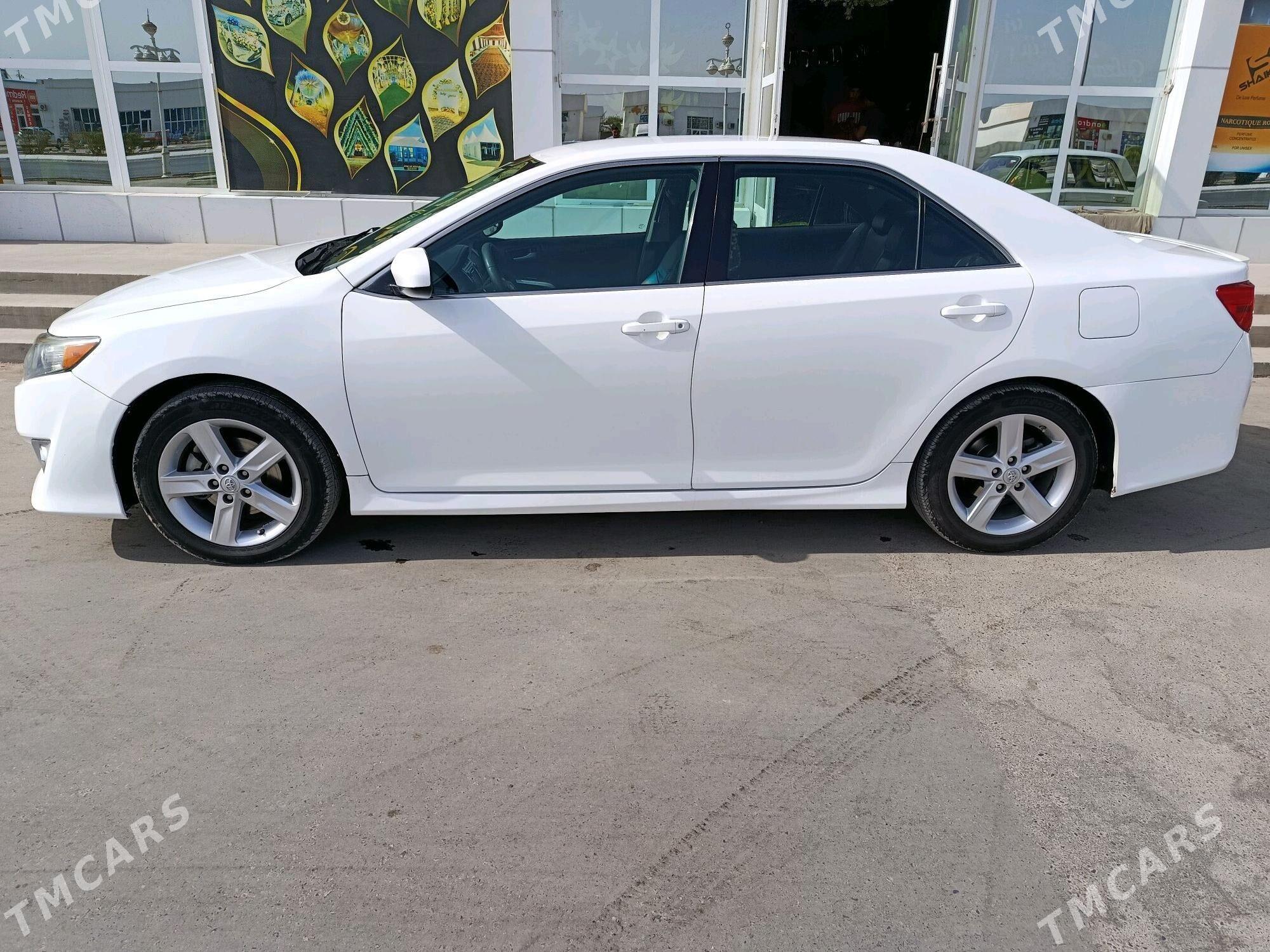Toyota Camry 2012 - 200 000 TMT - Tejen - img 3