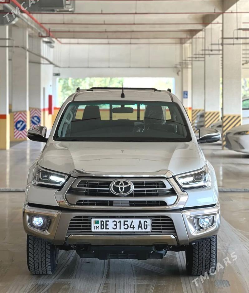Toyota Hilux 2025 - 644 000 TMT - Ашхабад - img 1