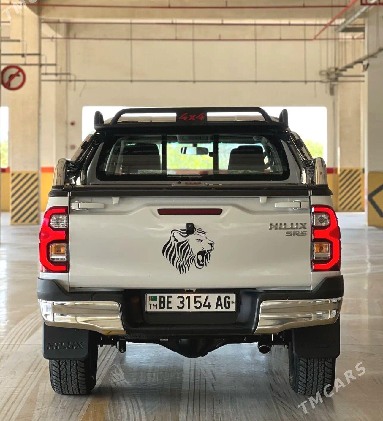 Toyota Hilux 2025 - 644 000 TMT - Ашхабад - img 2