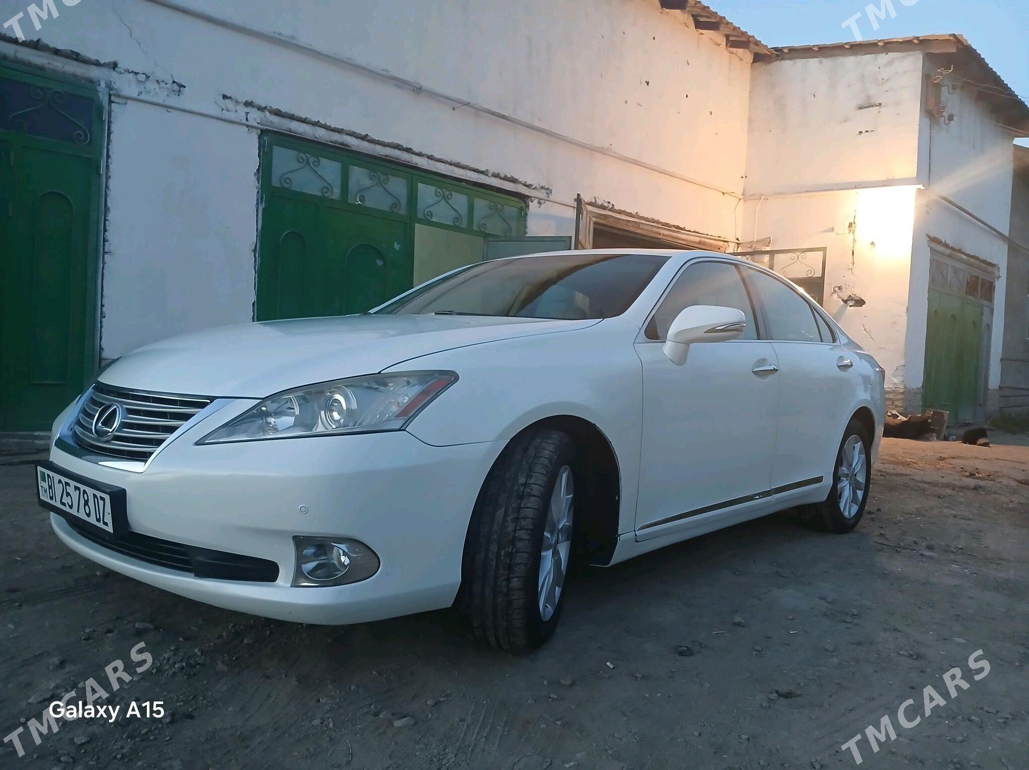 Lexus ES 350 2011 - 290 000 TMT - Кёнеургенч - img 2