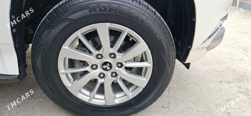 Mitsubishi Montero Sport 2019 - 369 000 TMT - Ашхабад - img 9
