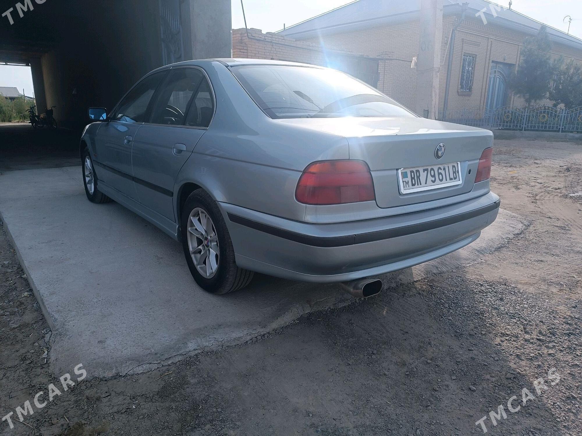 BMW E39 2000 - 80 000 TMT - Дянев - img 3