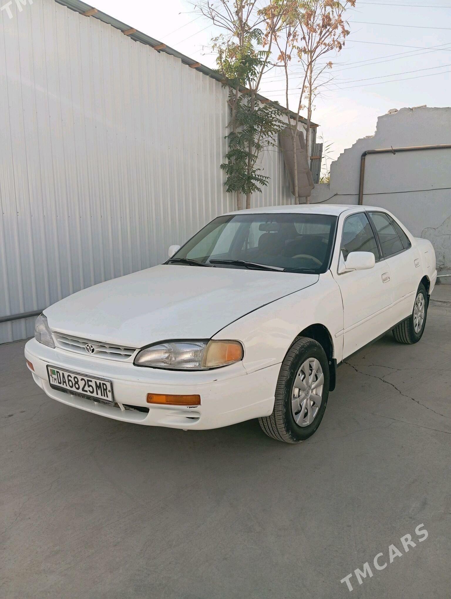 Toyota Camry 1995 - 70 000 TMT - Mary - img 1
