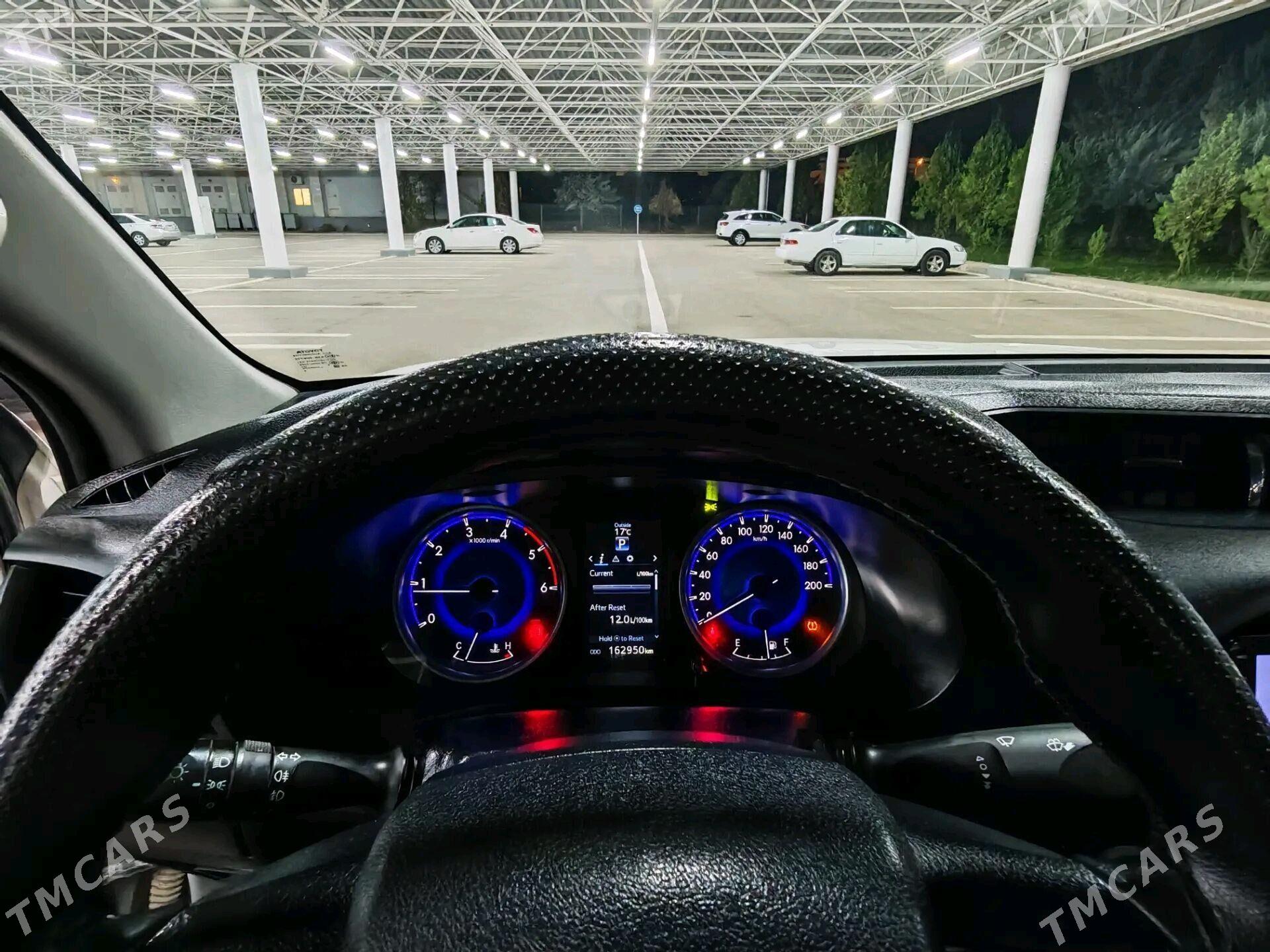 Toyota Hilux 2018 - 445 000 TMT - Türkmenbaşy - img 5