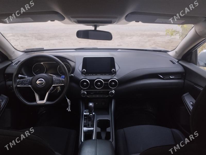 Nissan Sentra 2022 - 200 000 TMT - Мары - img 7