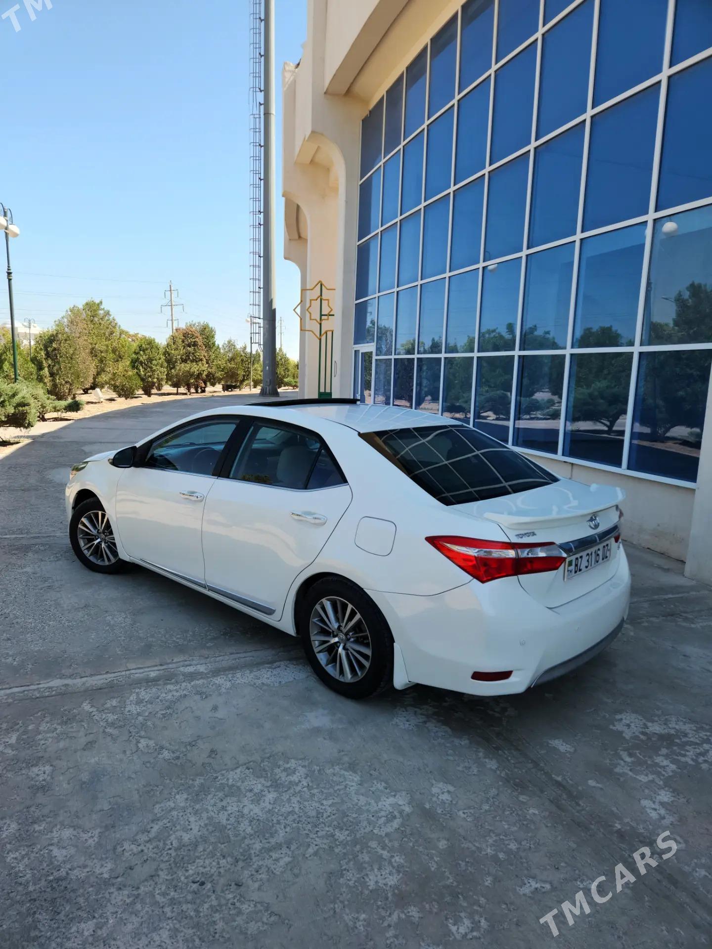 Toyota Corolla 2014 - 220 000 TMT - Дашогуз - img 3