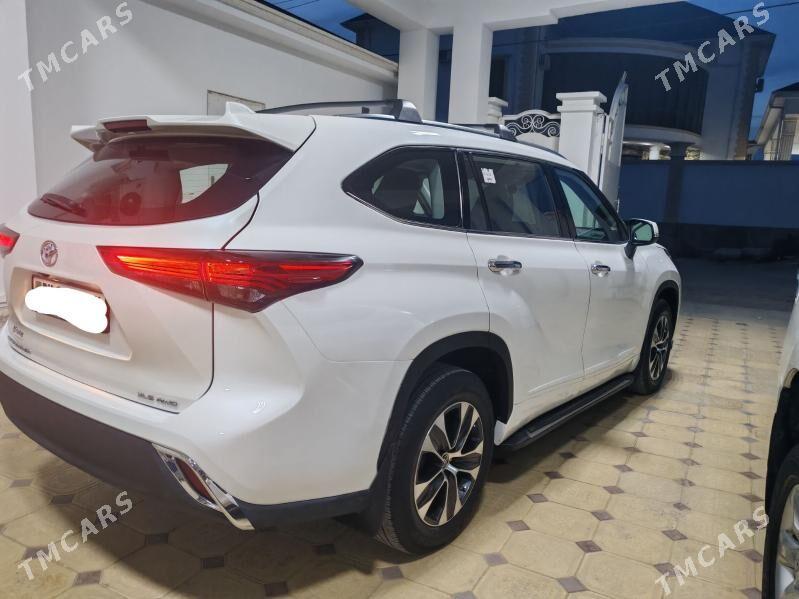 Toyota Highlander 2020 - 615 000 TMT - Балканабат - img 2