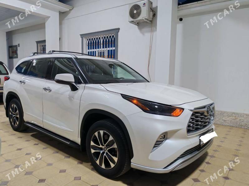 Toyota Highlander 2020 - 615 000 TMT - Балканабат - img 4