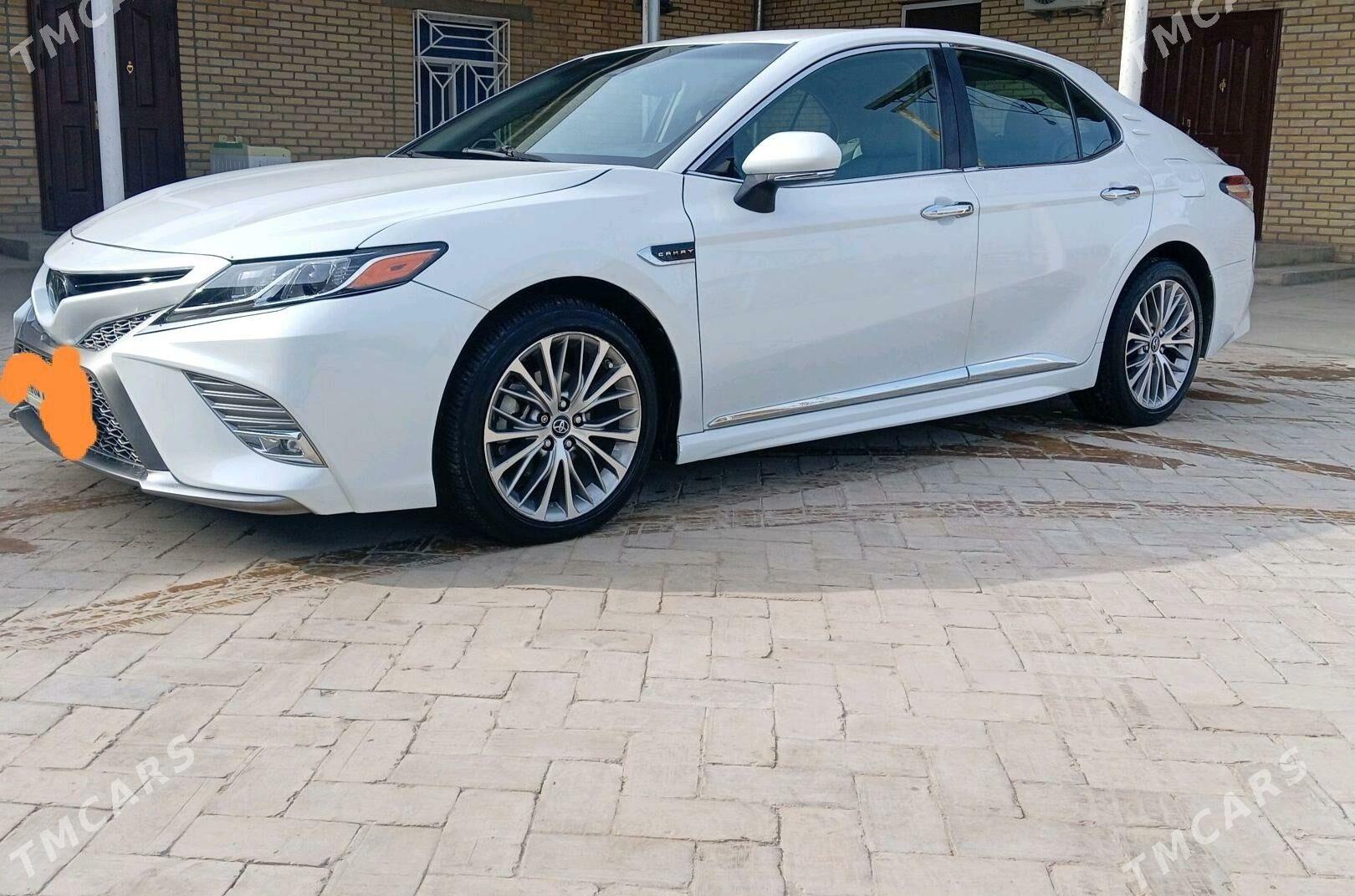 Toyota Camry 2019 - 290 000 TMT - Мары - img 1